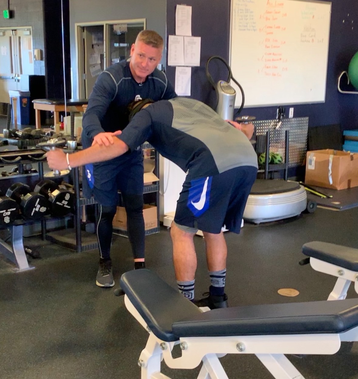 【夏季スペシャルセミナー(東京)第2部】2025年8月10日(日)『MRE(マニュアルレジスタンスエクササイズ)の実践』 講師:ジョン・フィルビン会長(3CEUポイント取得)